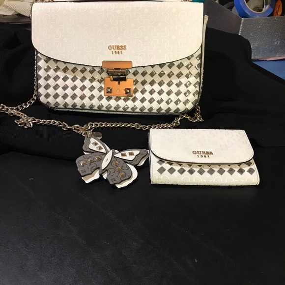 Guess Handbag & Small wallet, 1981 Butterfly Coll - Picture 2 of 8